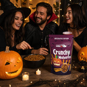 Crunchy Mealworms Cheddar — Halloween Edition 20 g – lifestyle photo